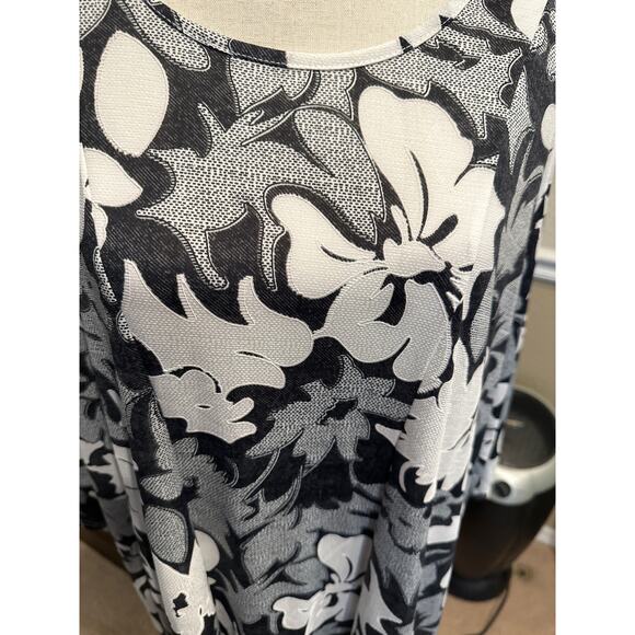 Women’s Shoreline Plus Size Floral Dress. Size 4XL NWT! - Picture 2 of 3